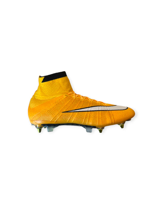 Nike Mercurial Superfly IV FG